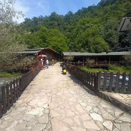 Chalet Blue Eye Sarande